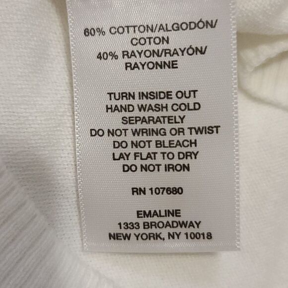 Dog with Bow Sweater Petite Small - Picture 5 of 5